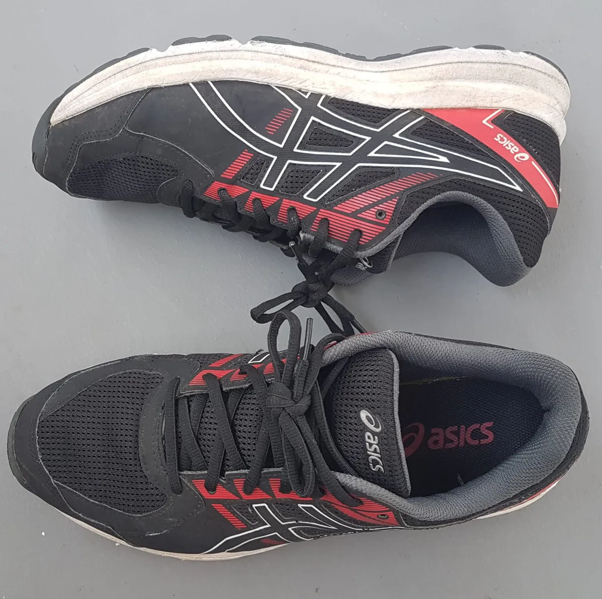 ASICS Original ASICS GEL-JOLT Running Shoes, US 10, UK 9, EUR 44, CM 28, Cosmopolitan, Cool Black & Red Sneakers, Pop Culture, Cult Street Fashion, Urban Style, Active Lifestyle, Timeless Appeal, Streetwise, Roadster, Everyday Shoes - Photo 2