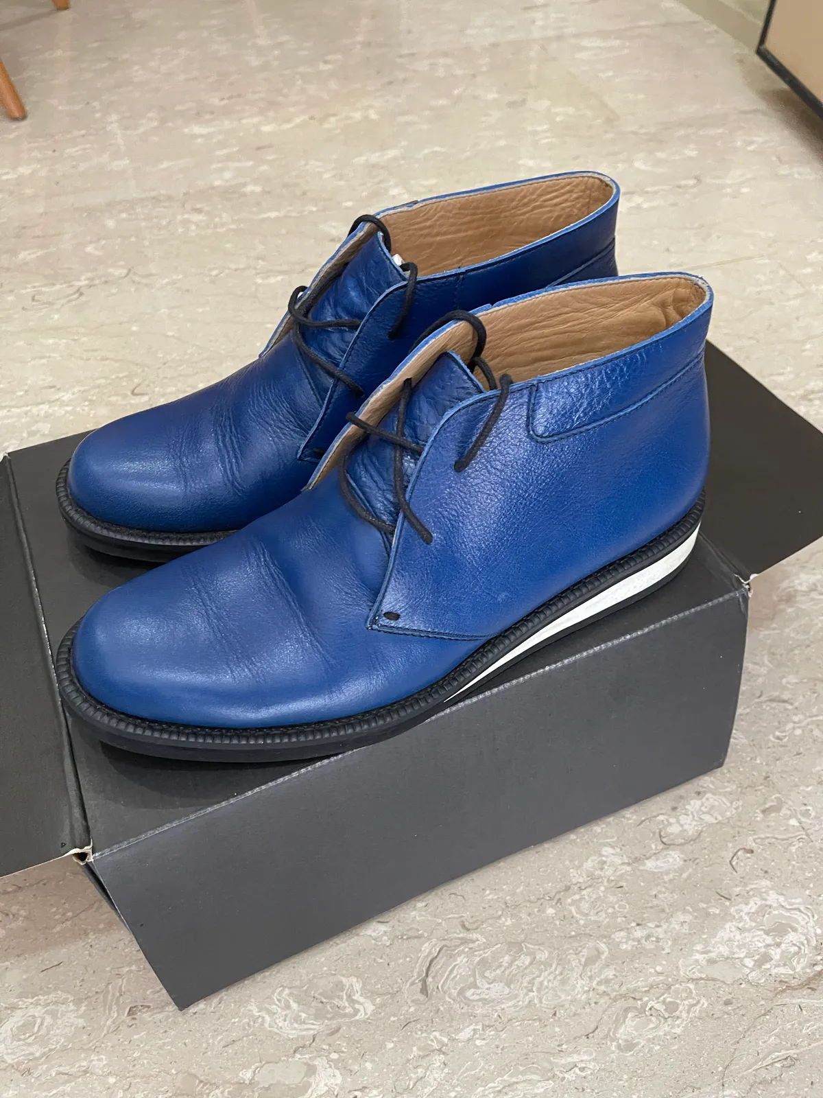 Greyhound  Leather shoes - Photo 2