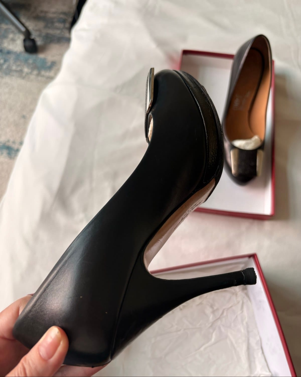 Salvatore Ferragamo  Gorgeous Salvatore Ferragamo “Bia” heels - Photo 3