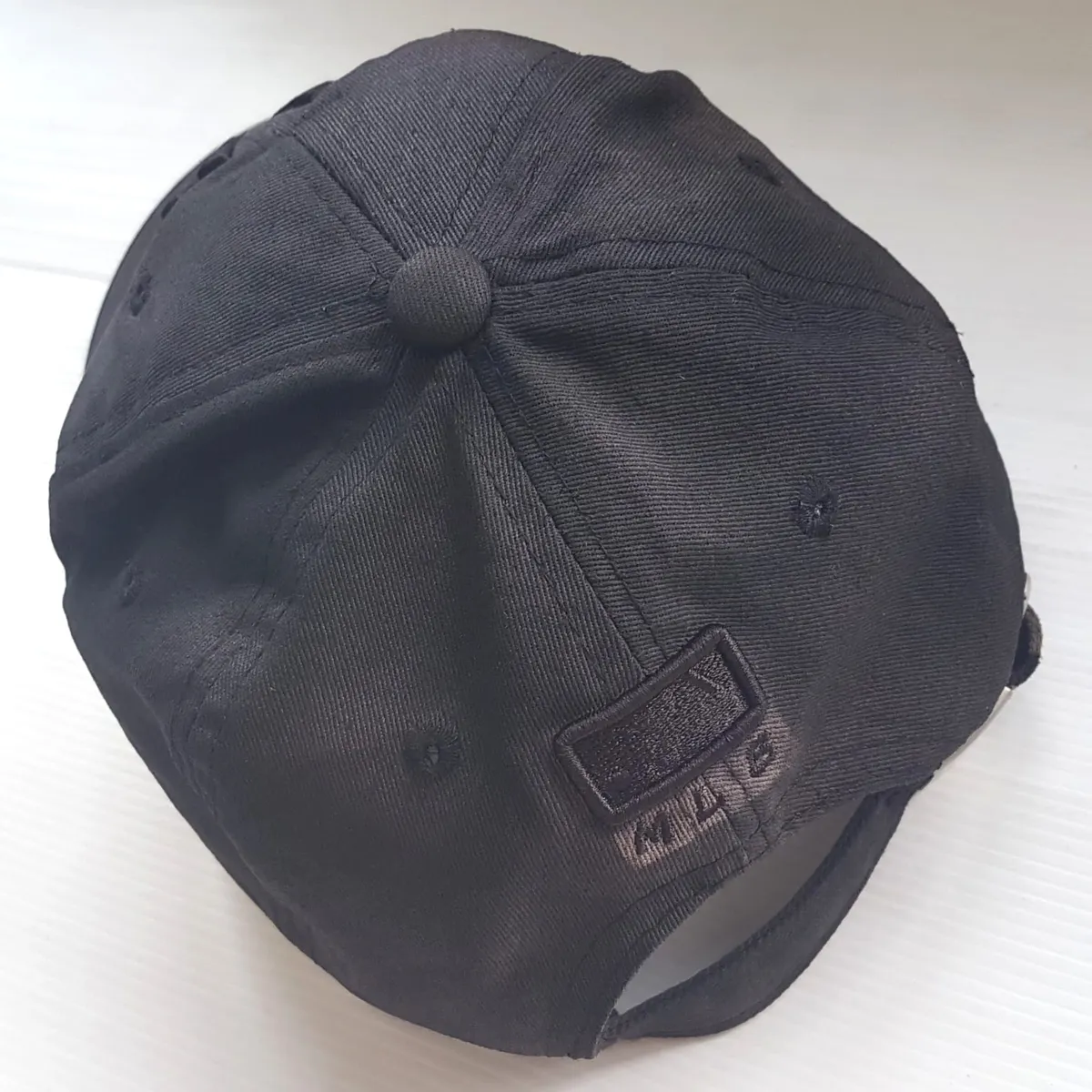 New York Yankess Retro MLB Baseball Cap, New York Yankees Collection, Cosmopolitan, Cool NY Black Model, New York Details on Brim, Old MLB Label, Adjustable backstrap, Jockey Cap, Roadster, Sophistication, F1 Racing, Car Rally, Cult Street Fashion, Summer Holidays - Photo 7