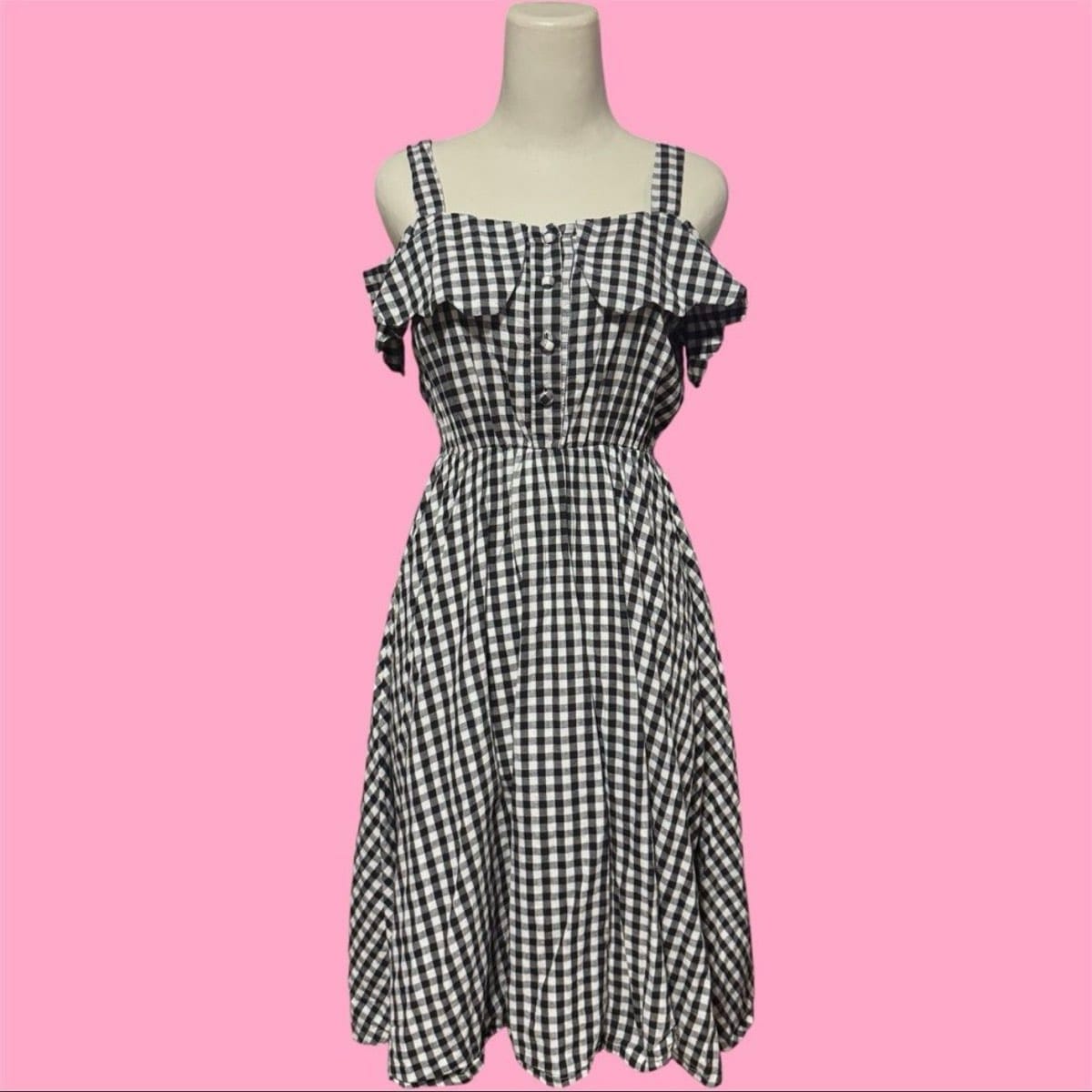 Chic Black & White Gingham Midi Dress