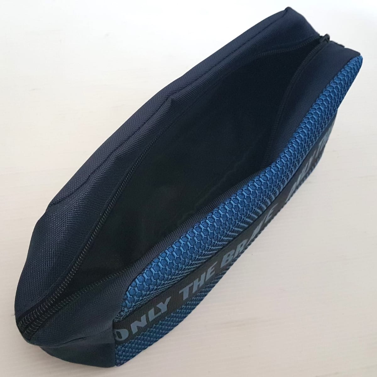 DIESEL  Original DIESEL Limited Edition Pouch, ITALY Cool Blue & Black Clutch, Cosmopolitan Satchel Bag, Intricate Design, Diesel Fragrances, Only the Brave, Sleek Model, Sophistication, Streetwise, Cosmetic Bag, Toiletry, Luxury Living, Pop Culture - Photo 5