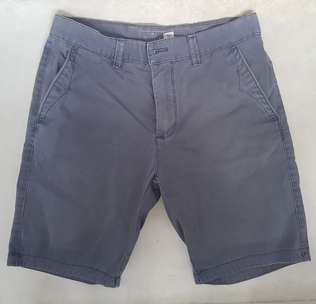 🔥 Brunswick Men’s Gray Bermuda Shorts - Chill Vibes 🌊