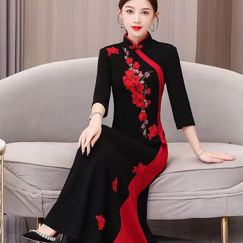 Ethnic Style Long Classic Cheongsam Long Sleeve Dress 🌸 - Photo 3