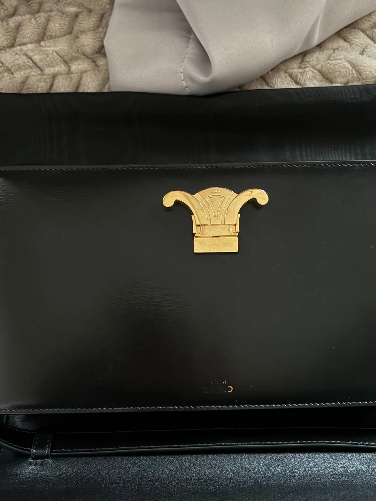 Celine NEGOTIABLE Celine Triomphe Shiny Black Calfskin Folio - Photo 7