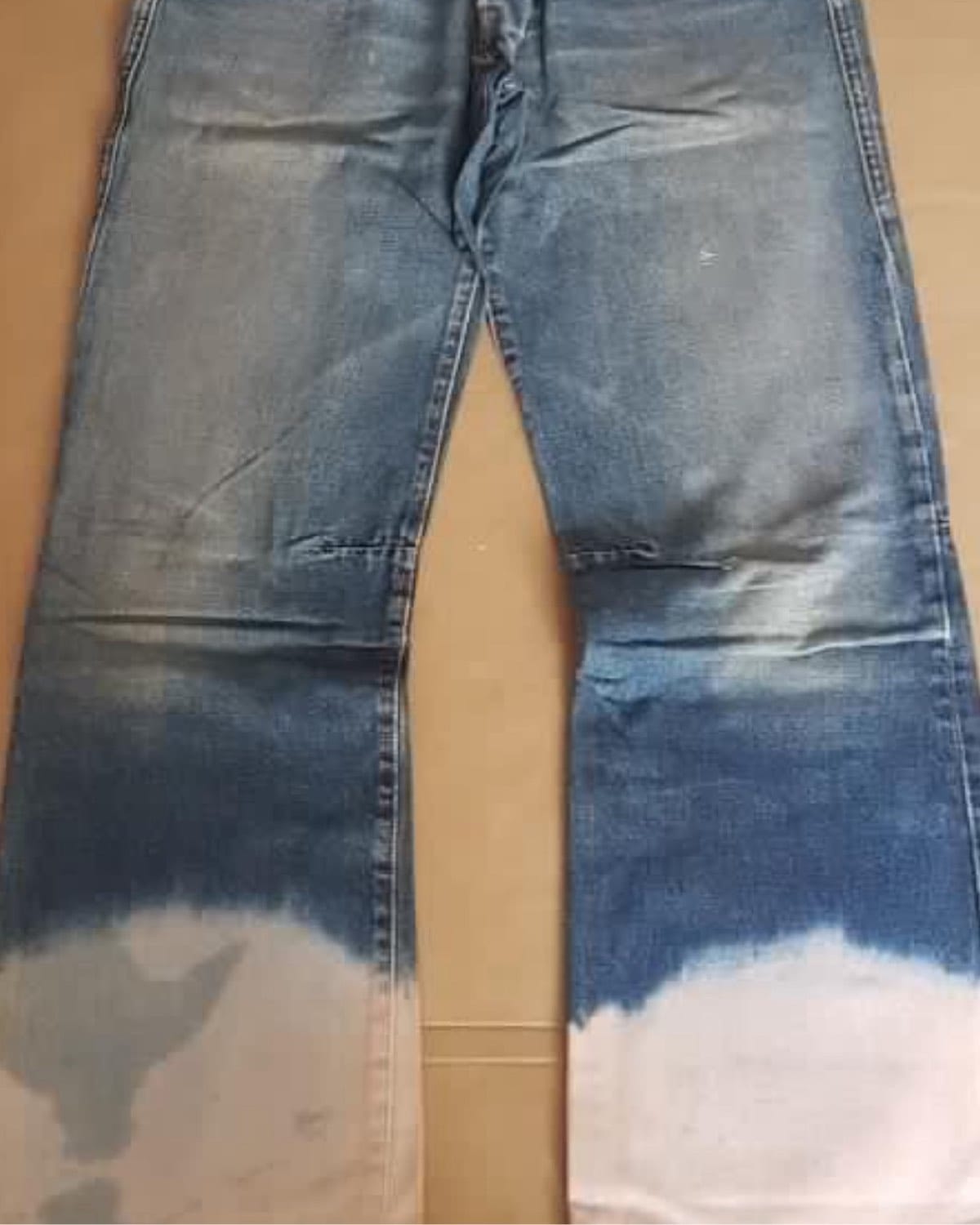 Vintage High-Waisted Washed Denim Jeans - Photo 5