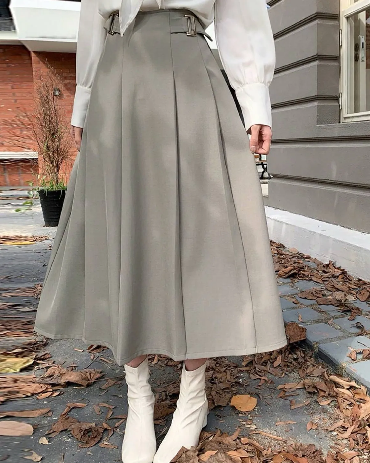 A-Line Skirt with Buckle