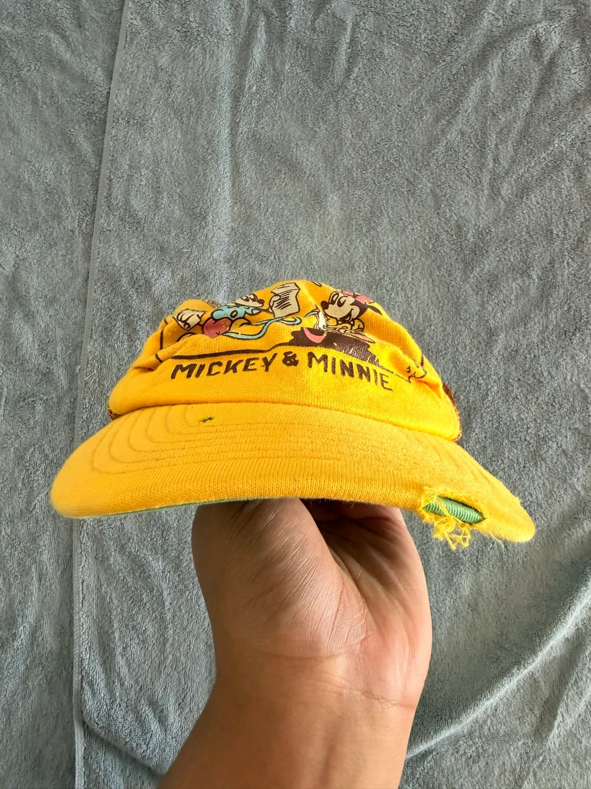 Disney Vintage Mickey & Minnie Mesh Cap - Photo 2