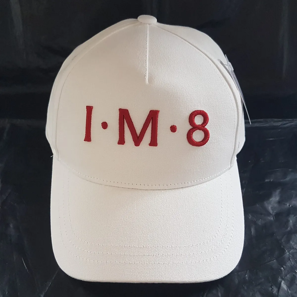 Original IM8 Baseball Cap, by David Beckham, Limited Edition, Cosmopolitan, White Cotton Base Cap, Bold Red Embroidered Logo, Curved Brim, Adjustable backstrap, Jockey Cap, Roadster, Sophistication, New with Tag, F1 Racing, Car Rally, Cult Street Fashion
