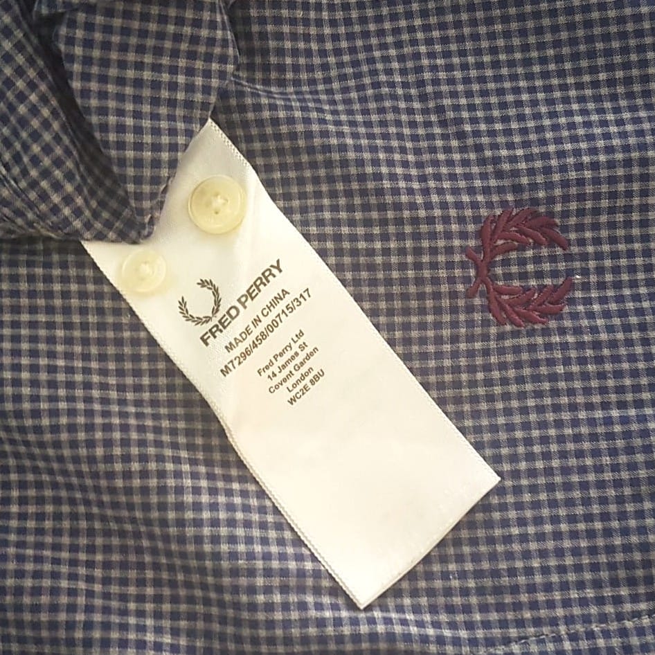 Fred Perry Original FRED PERRY Shirt, Smart BLUE Checkered Top, LONDON, UK, Cool 7 Buttons Shirt, Classic Gingham Long Sleeve, Japanese Inspiration, Cosmopolitan, Luxury Lifestyle, Sleek Design, Sophistication, Streetwise, Timeless Appeal, Urban Living - Photo 4