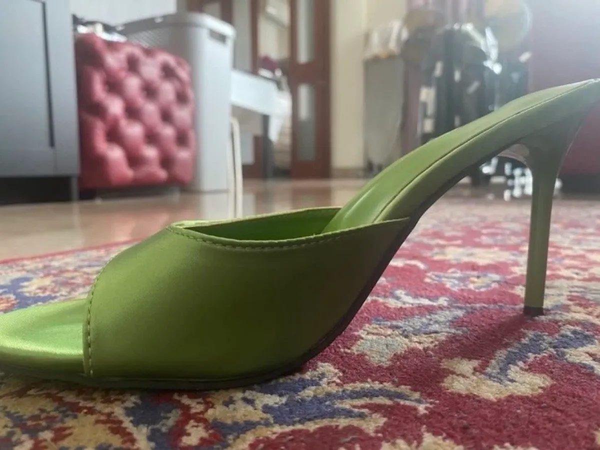 Shein Green satin new heels - Photo 5