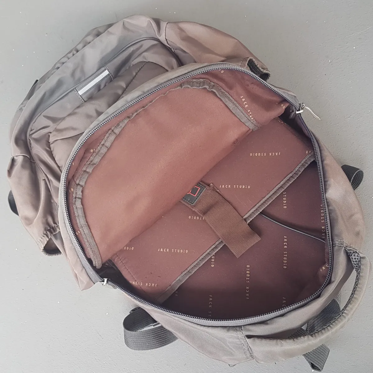 Jack Studio Original JACK STUDIO Backpack, Cool Taupe Gray Haversack, Cosmopolitan, Waterproof, Multiple Compartments, Multiple Zippers, Multi-Tier Organizational Pockets, Side Compression Buckle, Laptop, Travel Pack, Everyday Bag, Sophistication, Streetwise - Photo 9