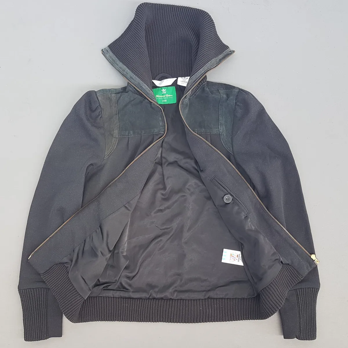 Adidas Retro Adidas Zipper Jacket, Adidas Sample Model, Cosmopolitan, Adidas Championship Edition on Centre Court since 1949, Heritage Black Tracksuit, High Collar, Vintage Coat, Sweatshirt, Outerwear, Sophistication, Pop Culture, Cult Street Fashion