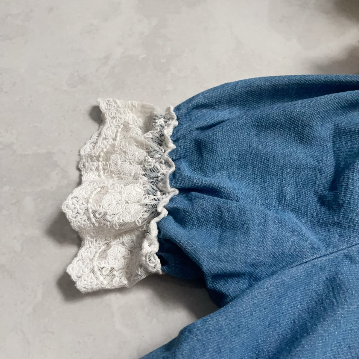 Blue Denim Dress with White Lace Trim - Photo 5