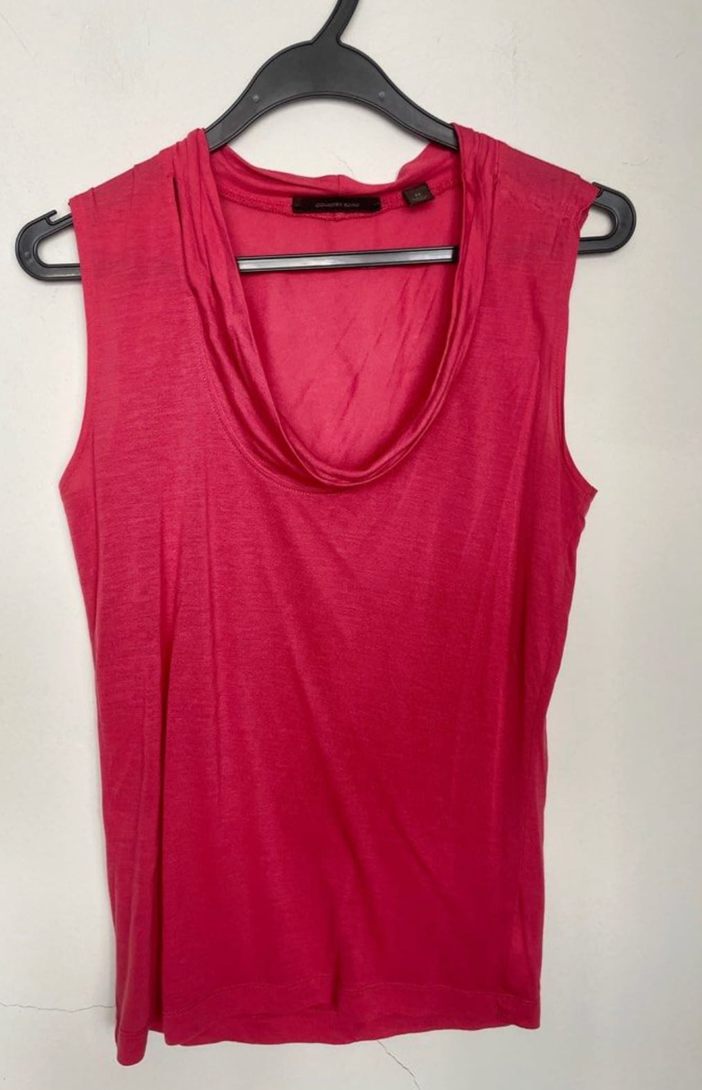 Country Road Chic Red Sleeveless Top
