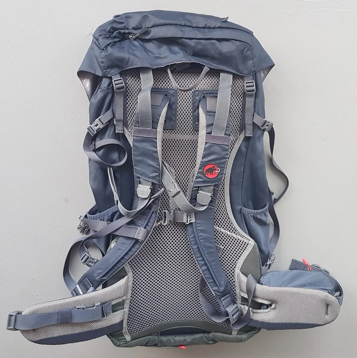 MAMMUT Original MAMMUT Backpack, Mammut Creon Pro 40L Model, RETAIL $250, Versatile Haversack, Travel Pack, 4 STREAM Butterfly Vario™ Suspension, Innovative Design, All-Round Back Ventilation,  - Photo 5