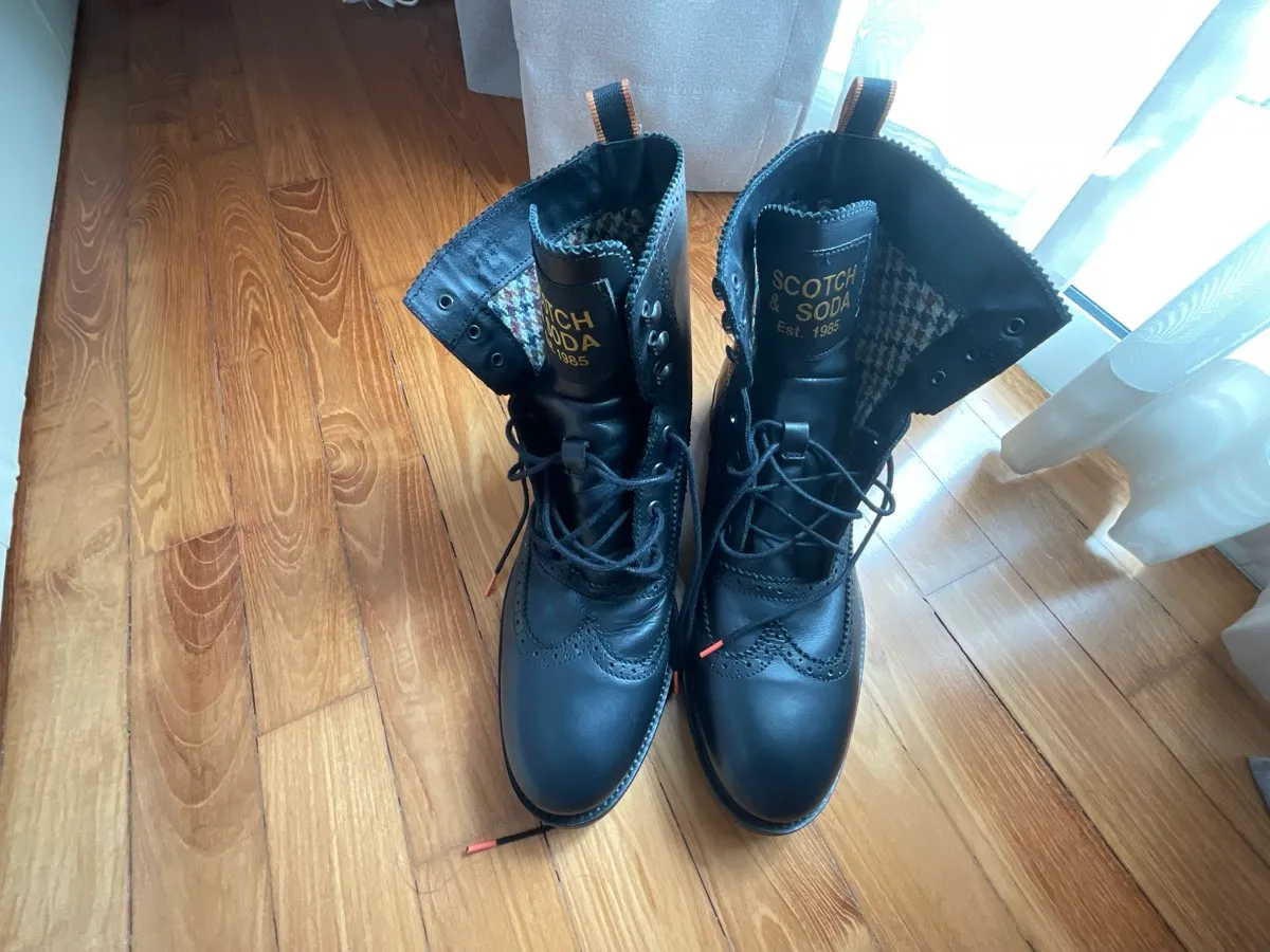 Scotch & Soda Scotch & Soda Black Leather Lace-Up Boots