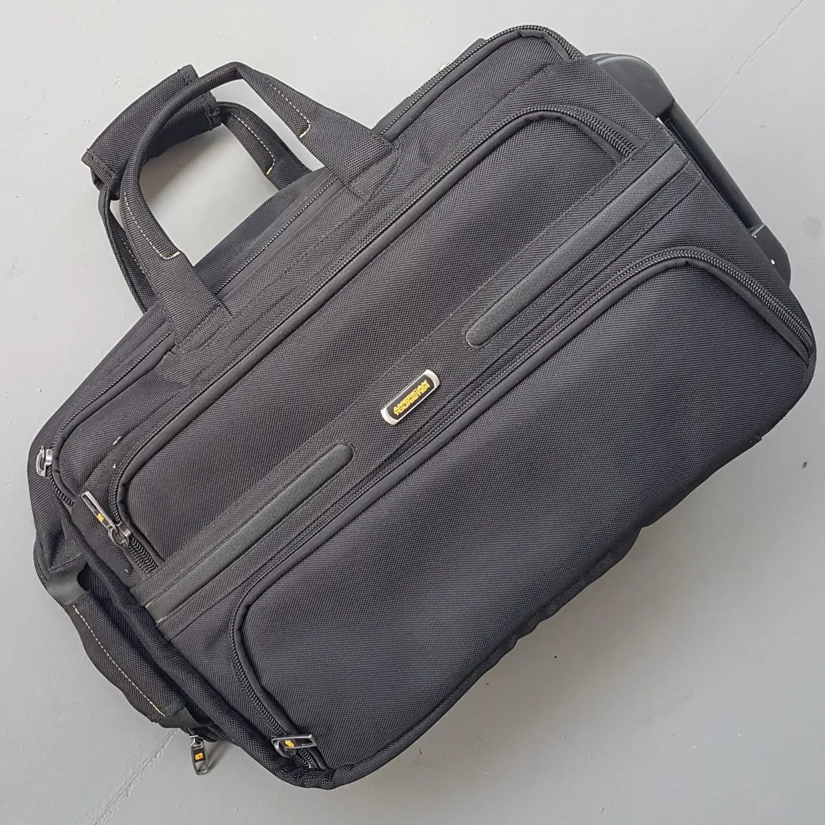 American Tourister, SAMSONITE Original American Tourister Travel Bag, by Samsonite, Retail $300+, Luxury Black Briefcase, Business Pack, Smart Hand carry, Cool Cabin 34 Liter Capacity Designer Luggage, Wheel Trolley, Retractable Handle, Cosmopolitan, Overnighter, Cult Street Fashion - Photo 10