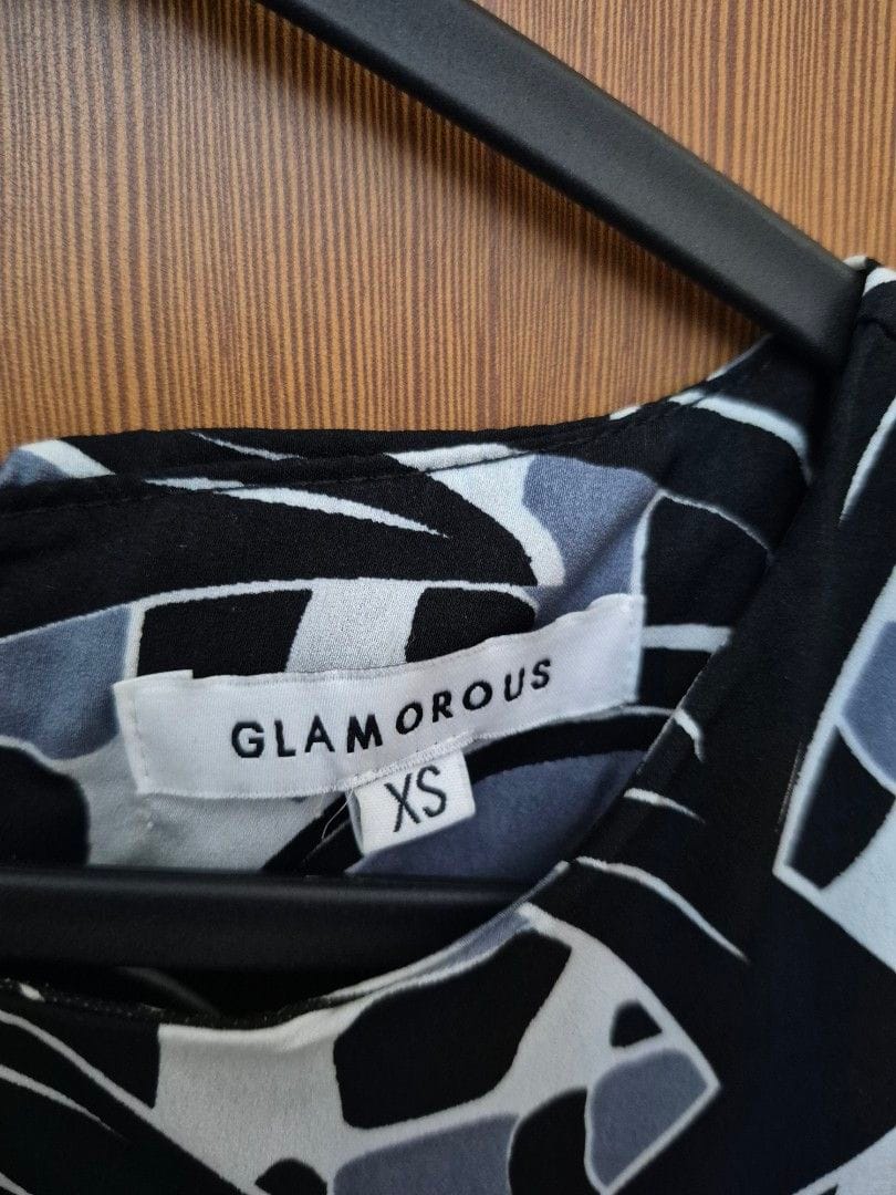 Glamorous Chic XS Glamorous Sleeveless Dress – Perfect for Day or Night - Photo 2
