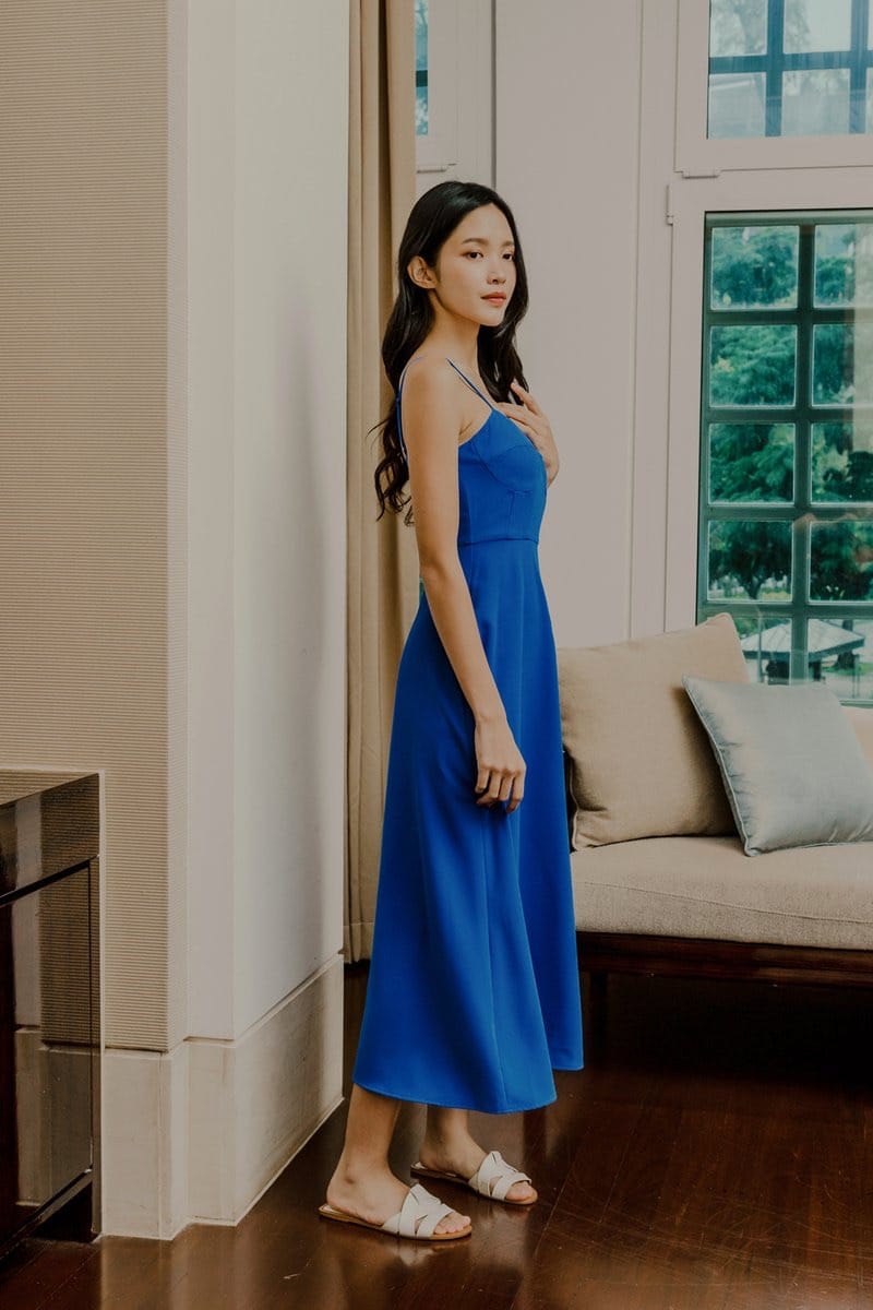 Chic Royal Blue Midi Dress