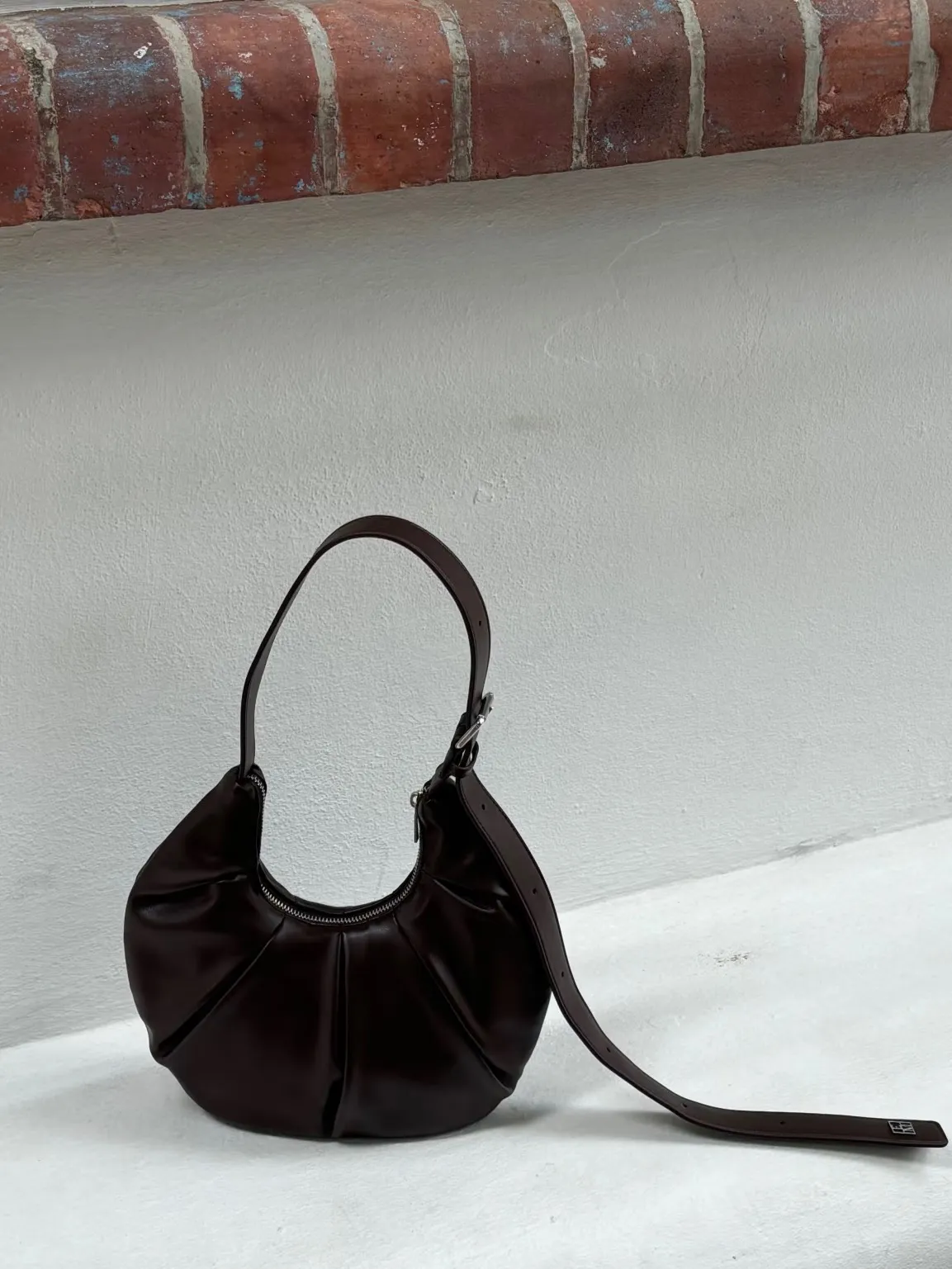 TEM Park Bag Cedar Vegan Leather