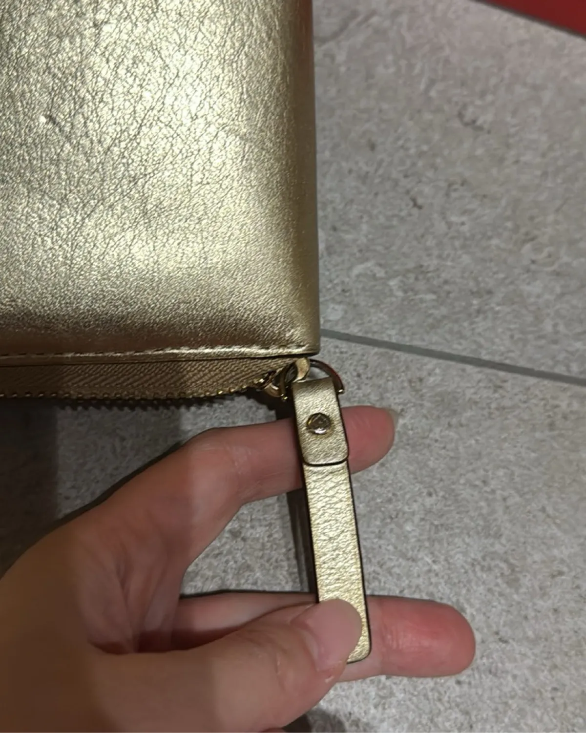 Kate Spade Chic Kate Spade Gold Wallet - Photo 3