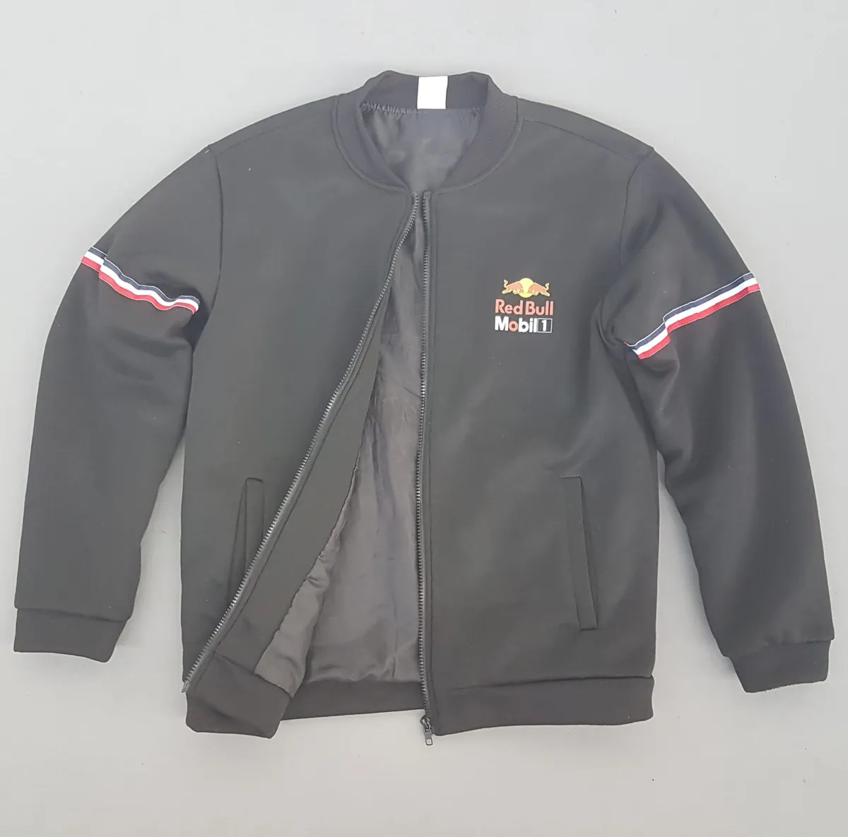 RED BULL Red Bull Racing Team Jacket, Red Bull Mobil 1 Logo, Cosmopolitan, Cool Black Top, F1 Tracksuit, Outerwear, Zipper Bomber Jacket, Cool Coat, Urban Style, Timeless Appeal, Sophistication, Streetwise, Pop Culture, Hip Hop, Celebrities, Cult Street Fashion - Photo 2