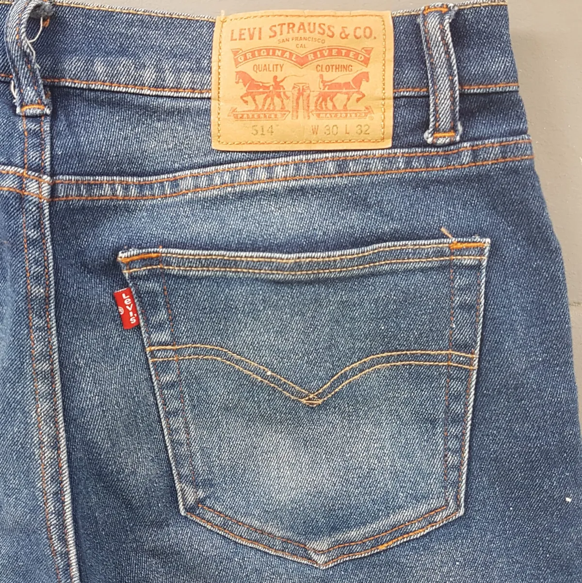 Levi's Original Levi’s Strauss Denim Jeans, Levi’s Soft Denim 505 Model, Red Tab, W31 L32, Cool Bottoms, Cosmopolitan, Stretchable, Retro Pants, Timeless Classic, American Jeans, Sleek Design, Sophistication, Pop Culture, Hip Hop, Rock Star, Cult Street Fashion - Photo 10