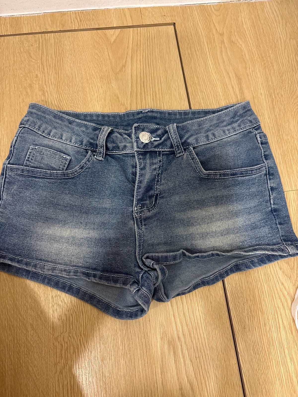 Chic Denim Low Rise Shorts