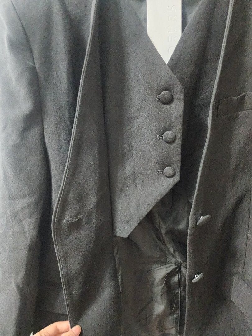 SOEURS BNWT Chic Black Blazer w/ Faux Vest - Photo 6