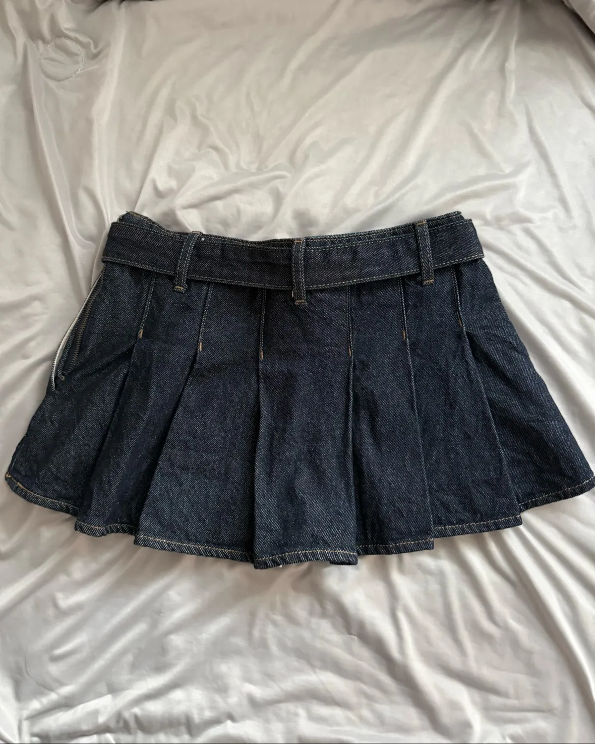 cotton on  Y2K Denim Mini Skirt with Belt Cotton On - Photo 3