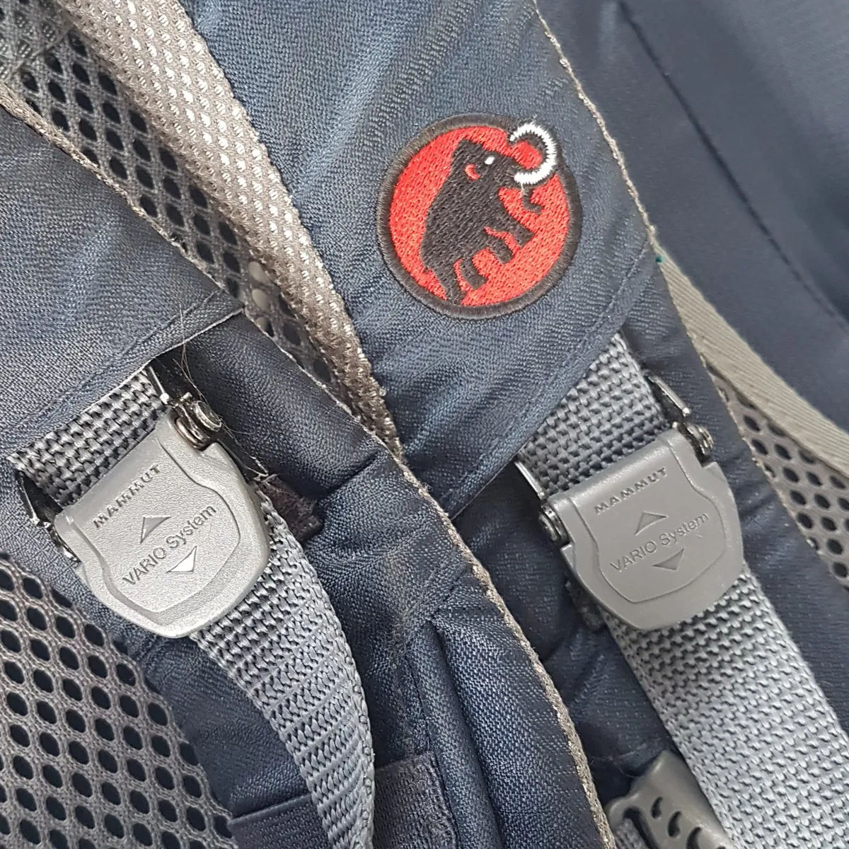 MAMMUT Original MAMMUT Backpack, Mammut Creon Pro 40L Model, RETAIL $250, Versatile Haversack, Travel Pack, 4 STREAM Butterfly Vario™ Suspension, Innovative Design, All-Round Back Ventilation,  - Photo 8