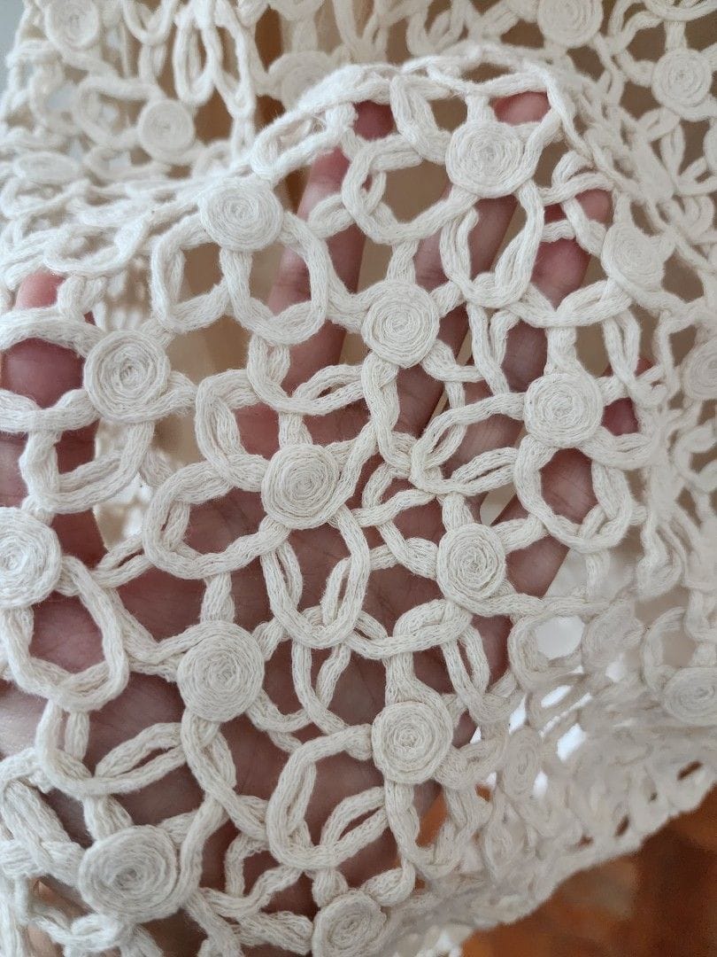 Floral Lace Mini Skirt - Babe Vibes - Photo 3