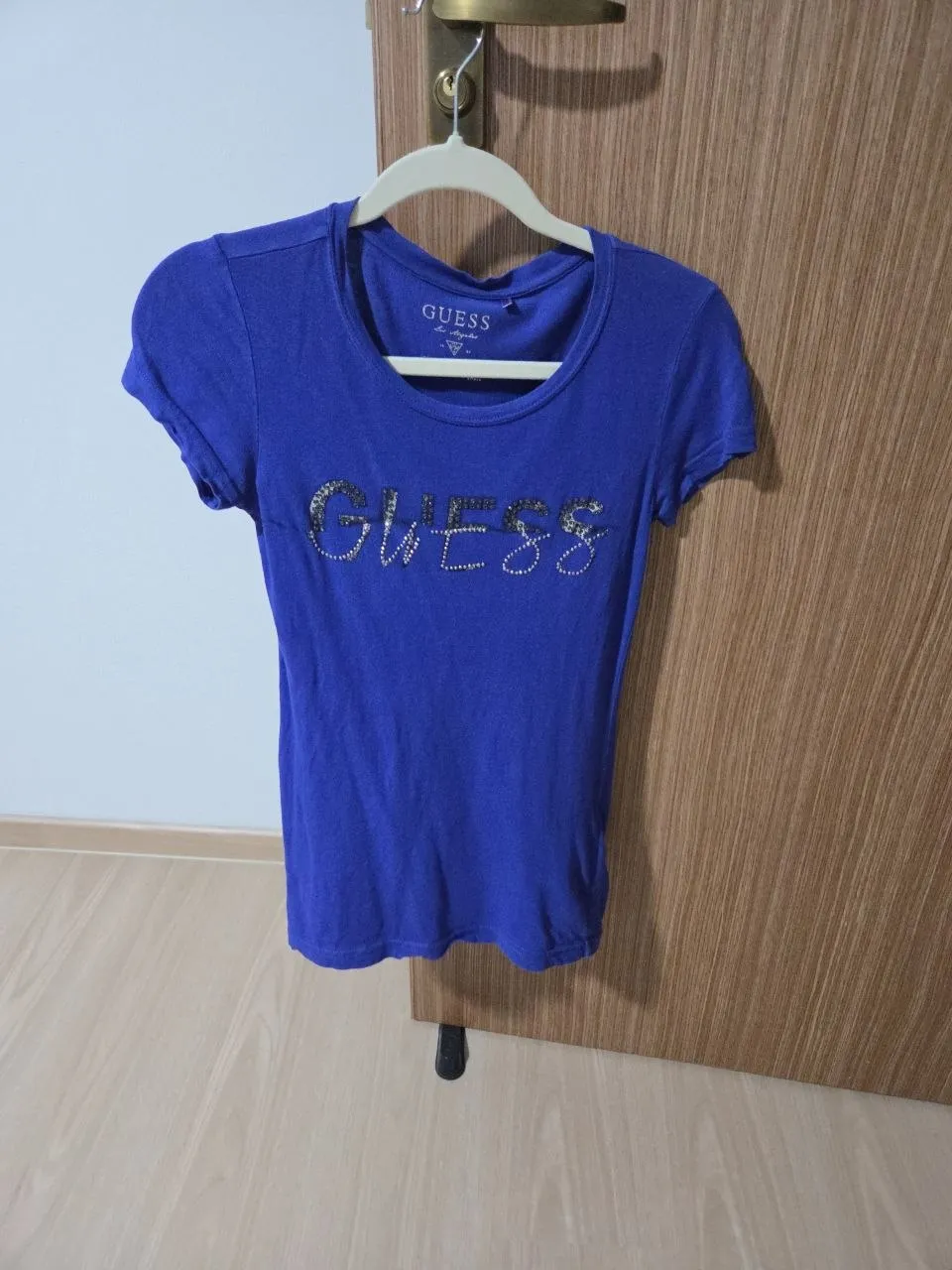 Guess Guess Embellished Tee in Blue