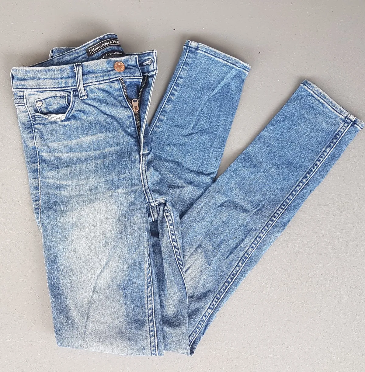 Abercrombie Original Abercrombie & Fitch Denim Jeans, Signature Collection, W24, L29, High Rise Super Skinny Jeans, Cosmopolitan, Cool Stretchable Bottoms, AF Bootcut Model, Sophistication, Streetwise, Pop Culture, Hip Hop, Rock Star, Timeless Classic, Urban Style - Photo 4