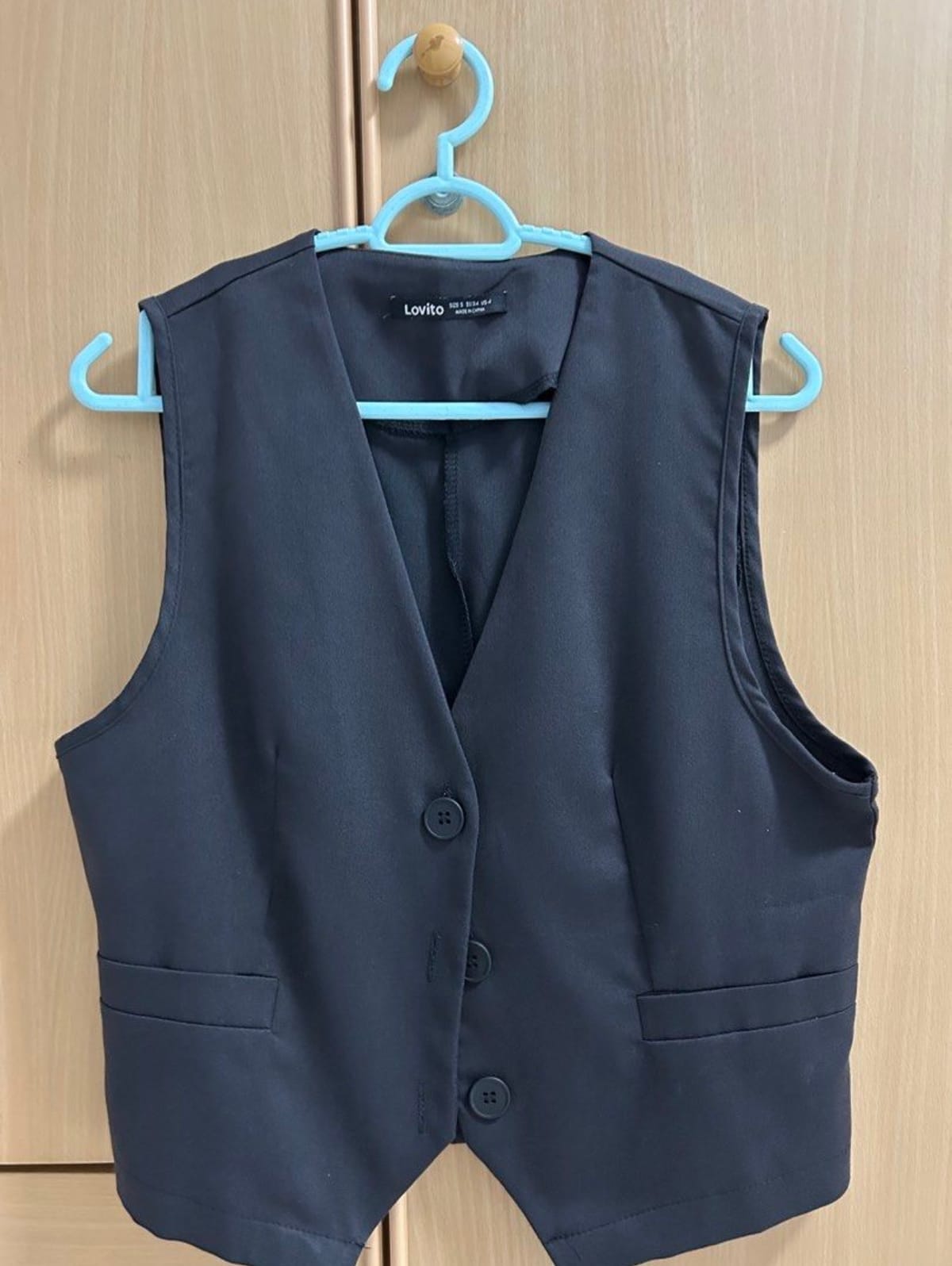 Lovito Black Vest