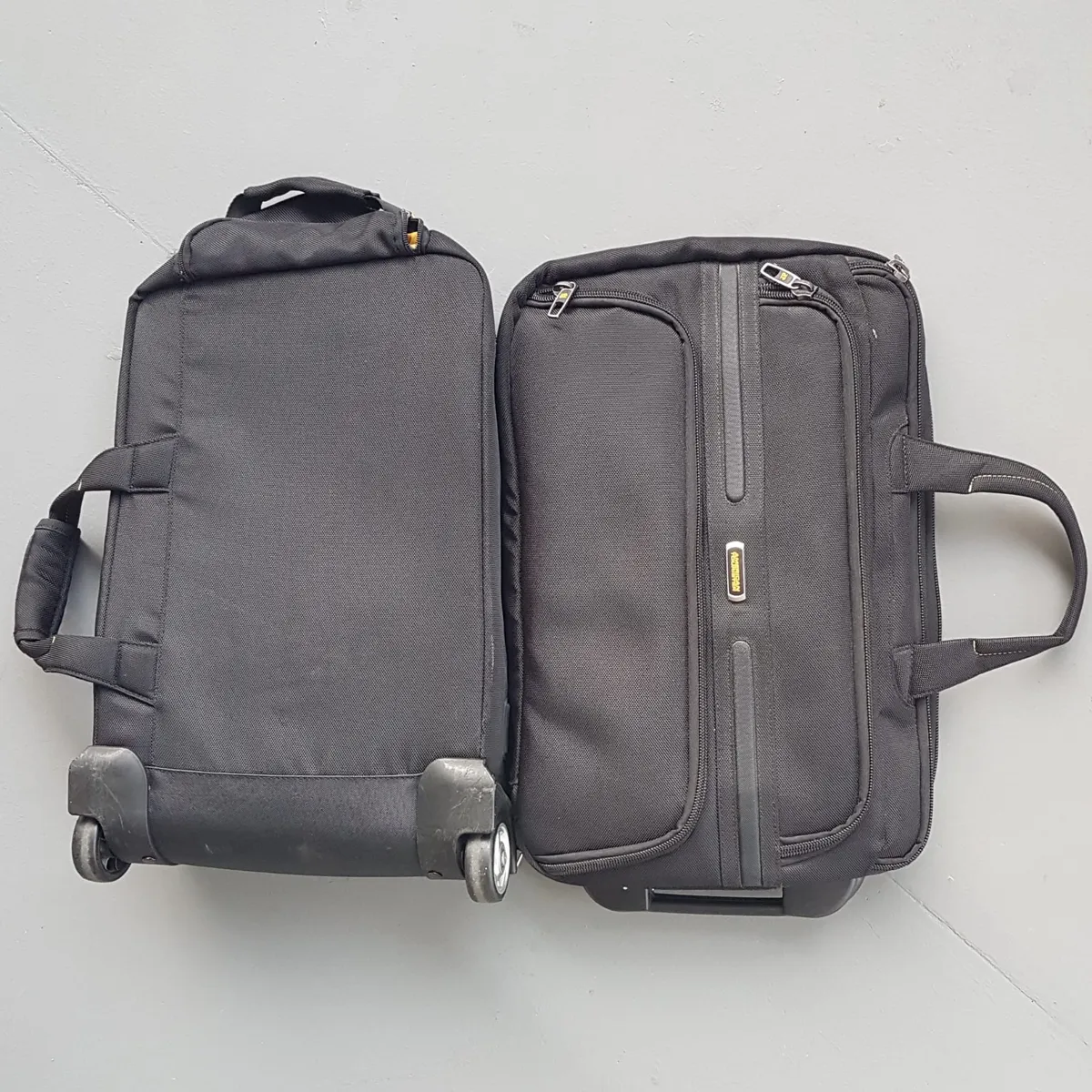 American Tourister, SAMSONITE Original American Tourister Travel Bag, by Samsonite, Retail $300+, Luxury Black Briefcase, Business Pack, Smart Hand carry, Cool Cabin 34 Liter Capacity Designer Luggage, Wheel Trolley, Retractable Handle, Cosmopolitan, Overnighter, Cult Street Fashion - Photo 4
