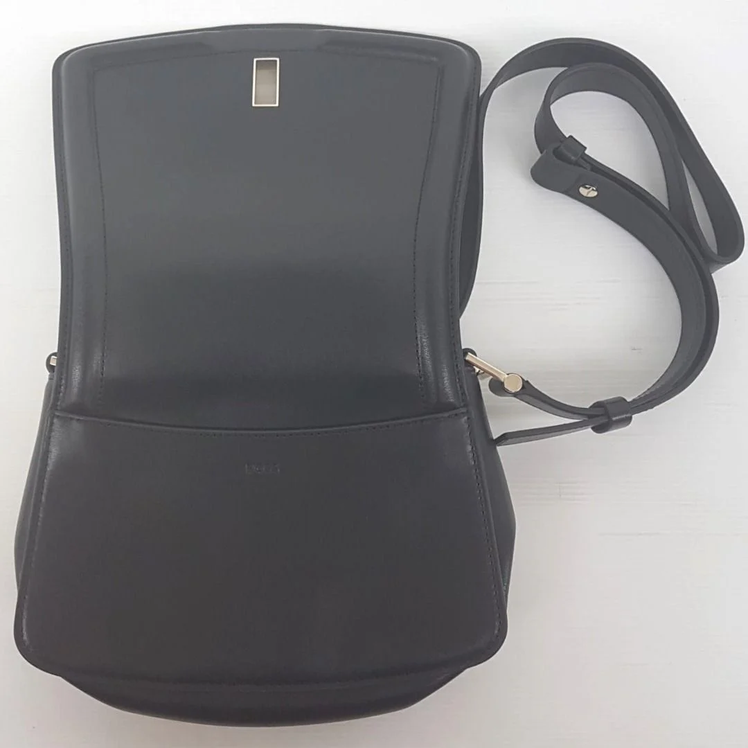 Luxury HUGO BOSS Bag, Cool Cross-body Model, Classic Black Leather Handbag, Soft Boss Case, New with Tag, RETAIL $800+ - Photo 5