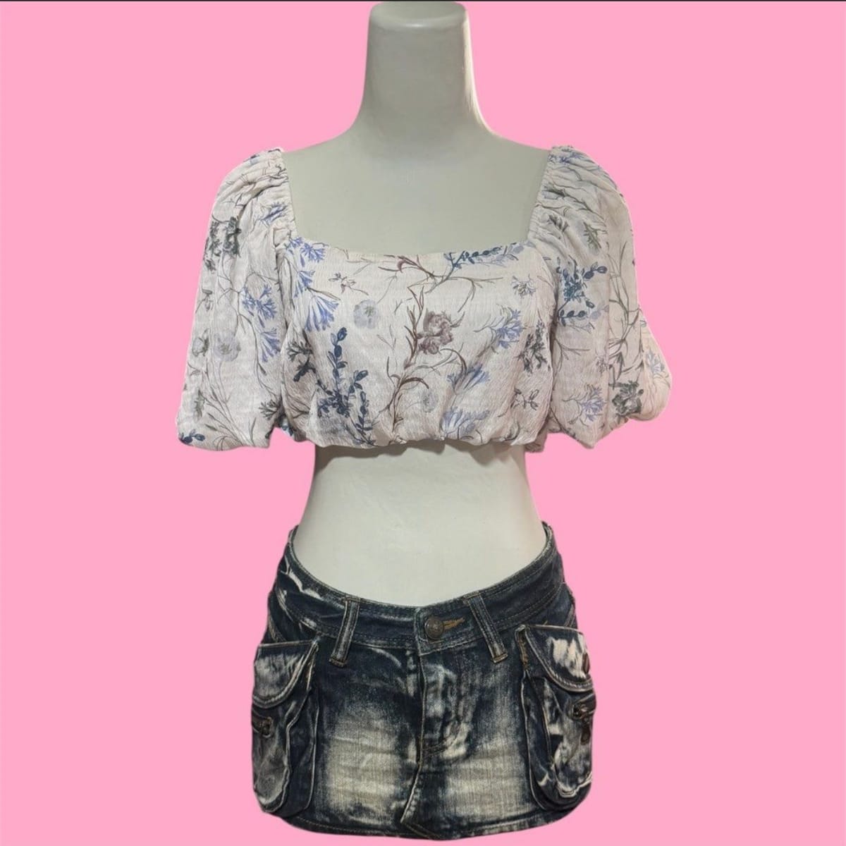 🌸 The Closet Lover Floral Puff Sleeve Crop Top (S) 🌸