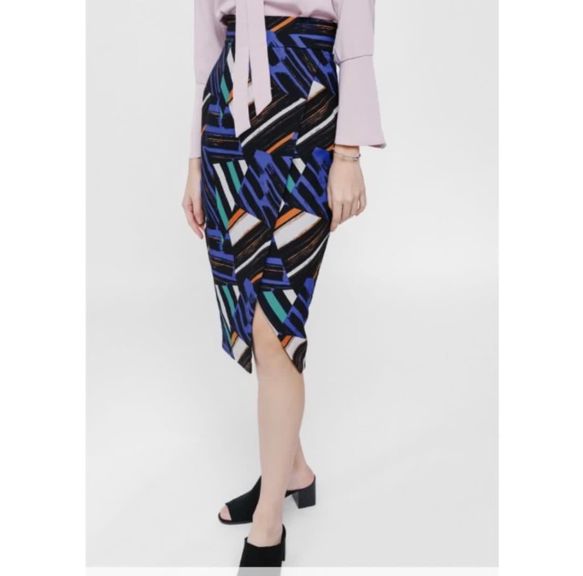 Love, Bonito Love Bonito Crossover Pencil Skirt (XS) - Photo 3