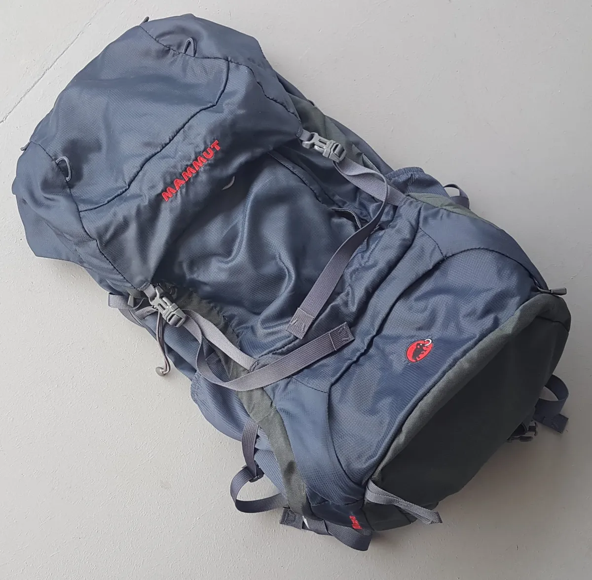 MAMMUT Original MAMMUT Backpack, Mammut Creon Pro 40L Model, RETAIL $250, Versatile Haversack, Travel Pack, 4 STREAM Butterfly Vario™ Suspension, Innovative Design, All-Round Back Ventilation,  - Photo 9