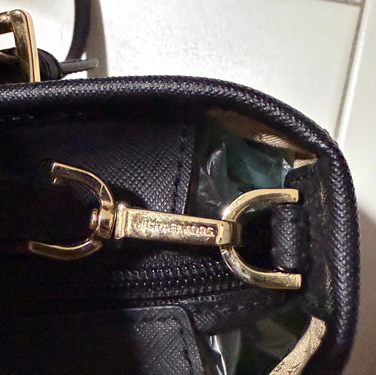 Michael Kors Michael Kors Jet Set Travel Extra-Small Logo Top-Zip Tote Bag - brown / black colour - Photo 5