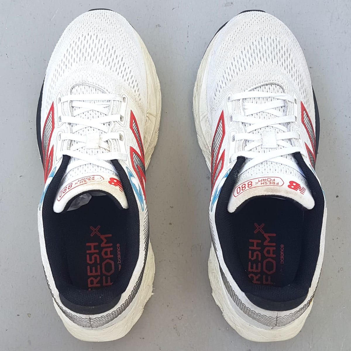 New Balance Original New Balance Running Shoes, Fresh Foam X 880 Model, NB Designer Sneakers, US 10, UK 9.5, EUR 44, CM 28, Cosmopolitan, Roadster, Sleek White, Neo Flame & Black Design, Streetwise, Trainer, Sophistication, Urban Style, Pop Culture, Cult Street Fashion - Photo 9