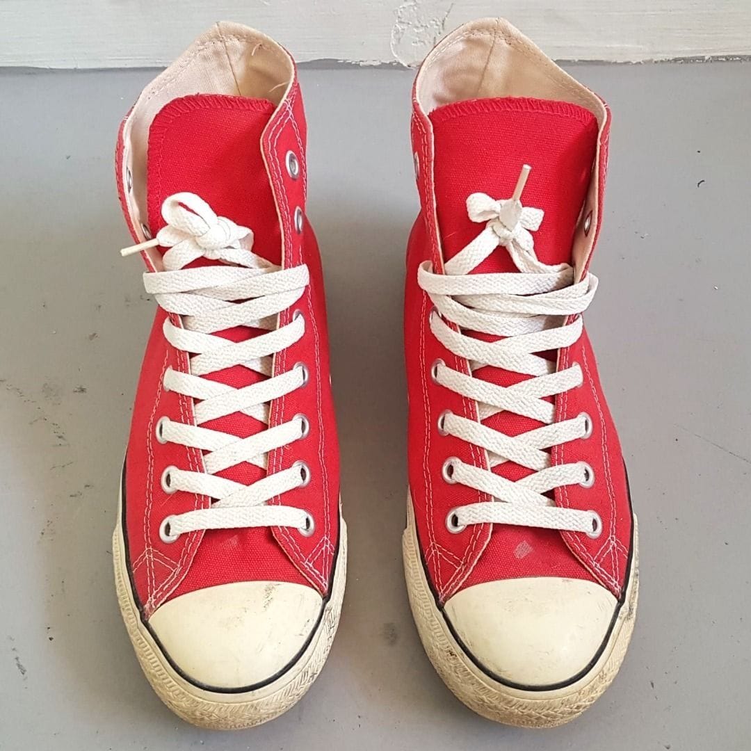 OG Converse Chuck Taylor Red Sneakers - US 8 / UK 7