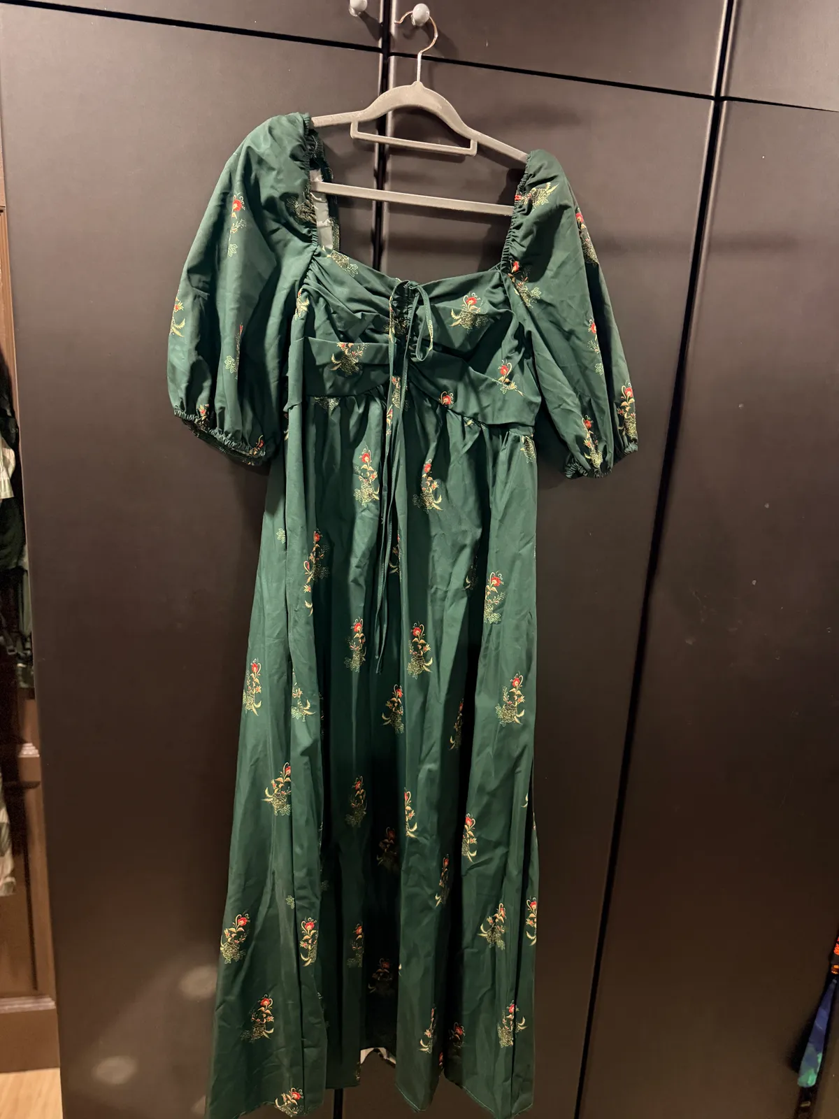 Elegant Floral Puff Sleeve Dress