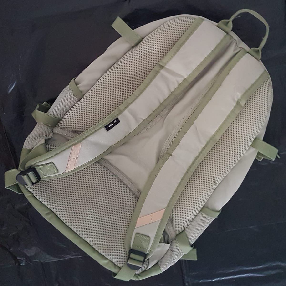 CONVERSE Retro CONVERSE Straight Edge Backpack USA, Chuck Taylor Model, Olive Green Rucksack, Cool Haversack, Tactical Bag, Urban Style, Cosmopolitan, Travel Pack, Continental, Sleek Design, Backpackers, Sophistication, Laptop Bag, Streetwise, Roadster - Photo 5