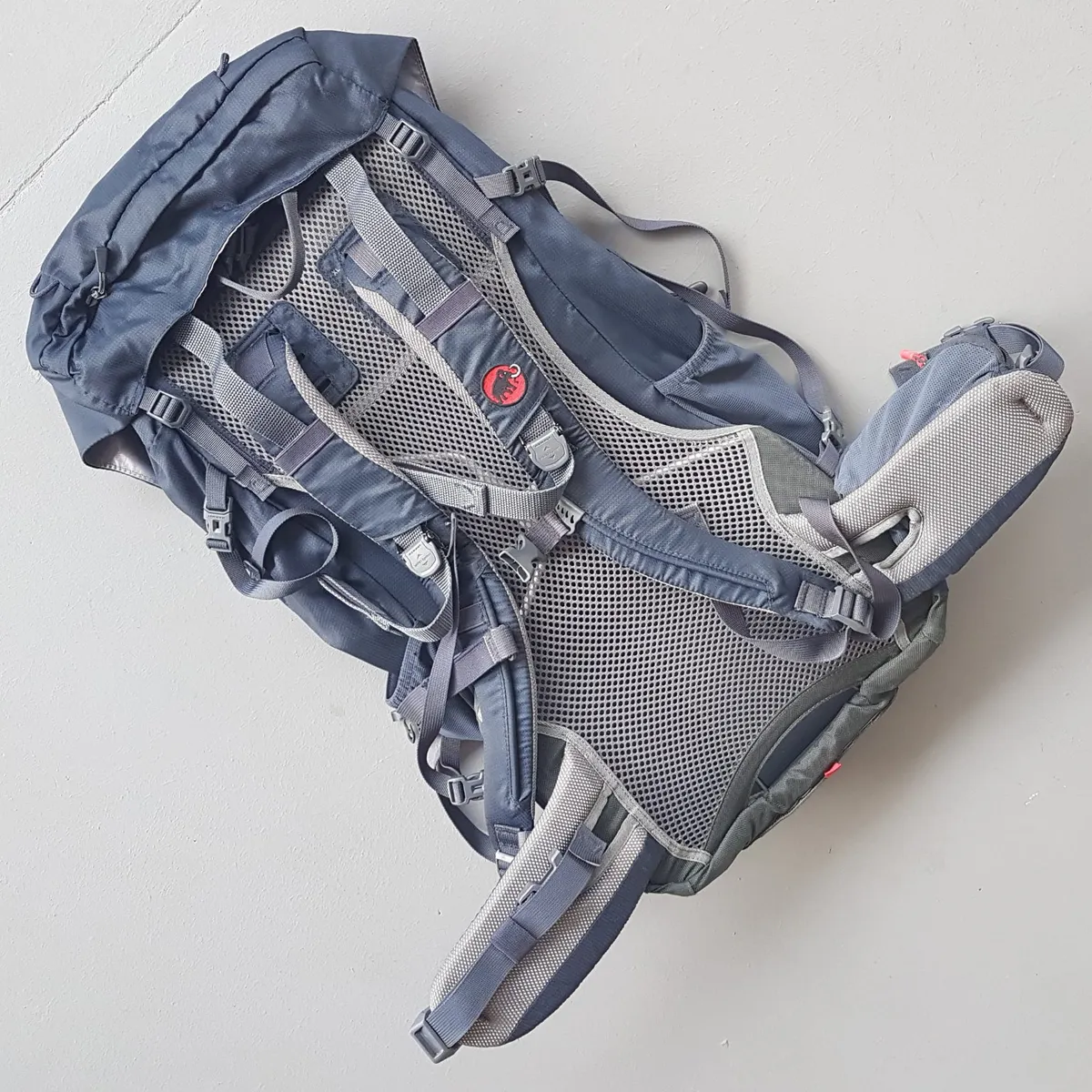 MAMMUT Original MAMMUT Backpack, Mammut Creon Pro 40L Model, RETAIL $250, Versatile Haversack, Travel Pack, 4 STREAM Butterfly Vario™ Suspension, Innovative Design, All-Round Back Ventilation,  - Photo 7