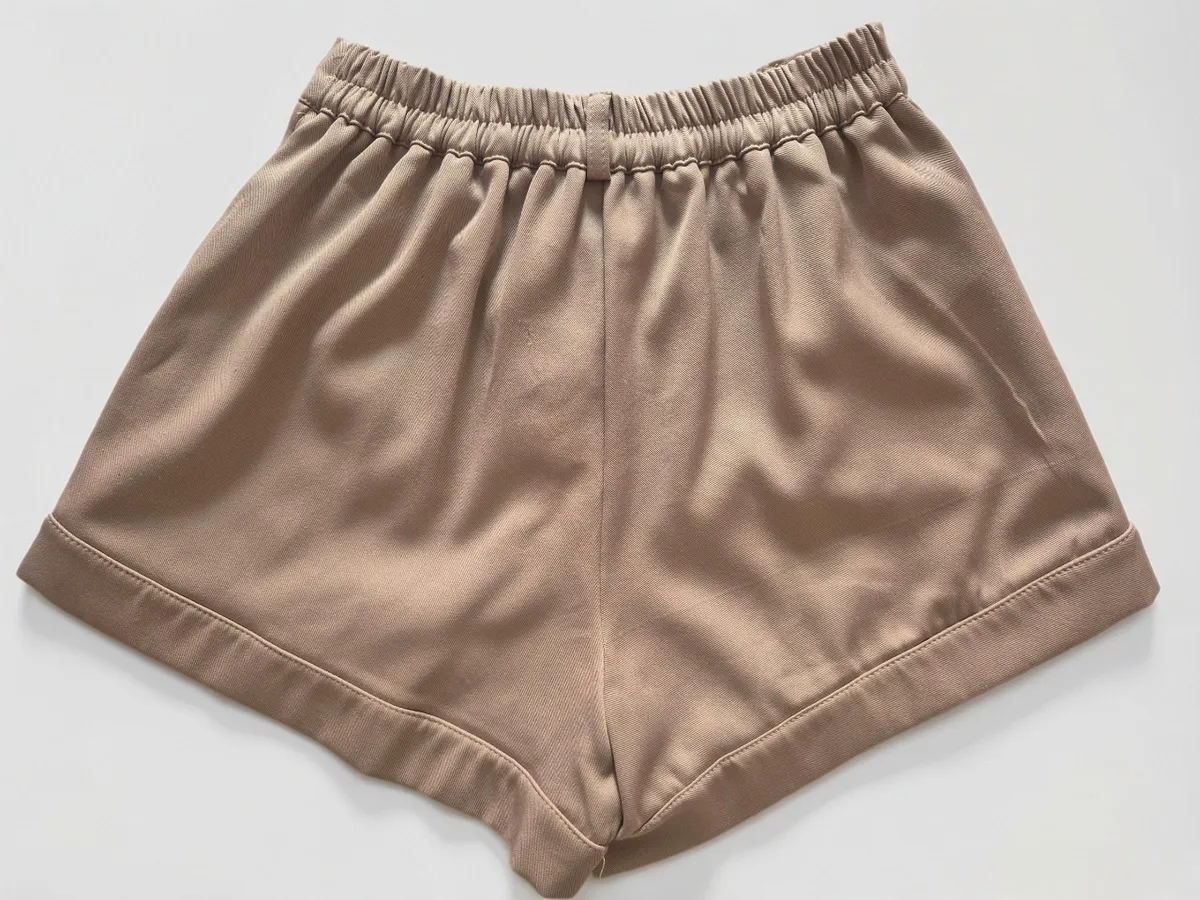 NA Khaki Casual Pleated Shorts Bottom Stretchable Waist - Photo 2