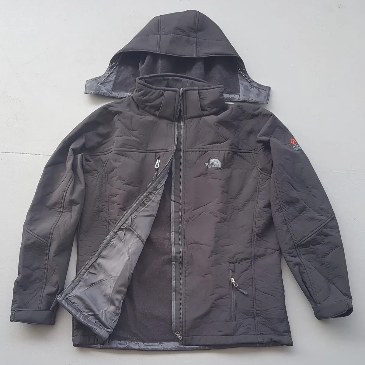 The North Face The North Face Softshell Jacket, Flight Series, RETAIL $180, Detachable Hoody, Cool High Collar, 2XL Zip-Up Coat, 3 Zipper Pockets, Fleece Lining, Cosmopolitan, High Performance, Essential Travel Outerwear, Luxury Living, Winter Holidays - Photo 3