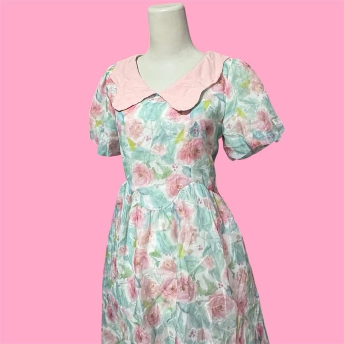 Floral Cottagecore Puff-Sleeve Dress - Photo 2
